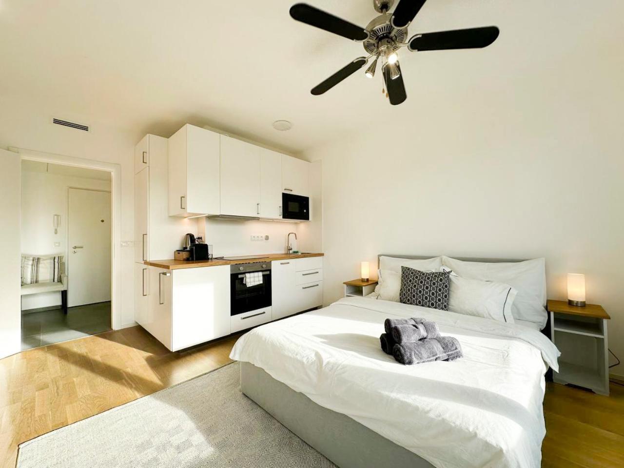 Vila Vinice Praha Exteriér fotografie