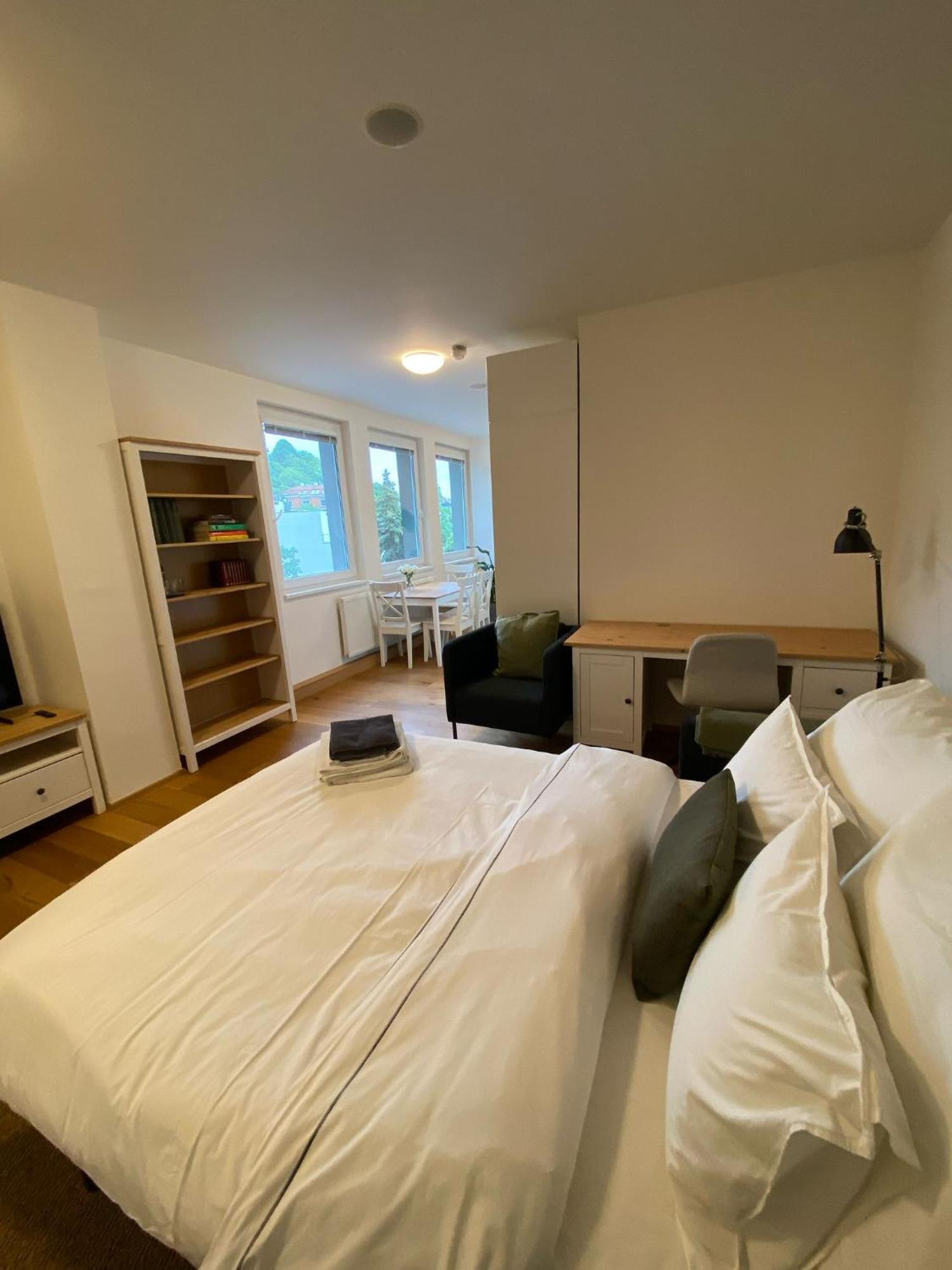 Vila Vinice Praha Exteriér fotografie